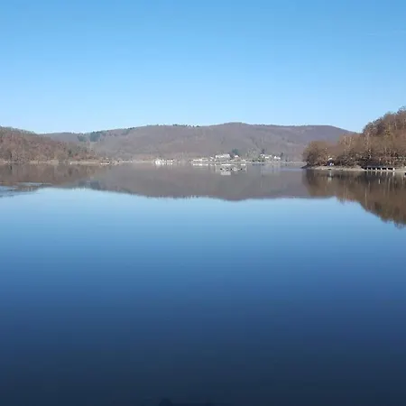 Grosse-wiesmann * Hemfurth-Edersee